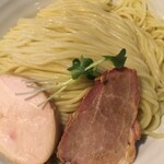 麺絆英 - カキつけ麺 900円大盛無料