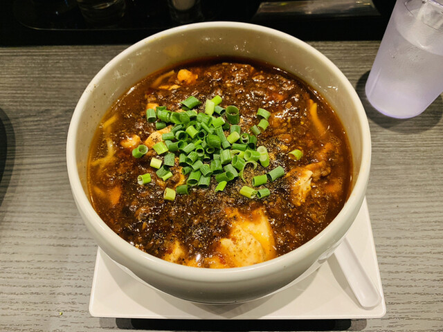 鶏白湯らーめん 自由が丘蔭山 新宿東宝ビル店 西武新宿 ラーメン 食べログ