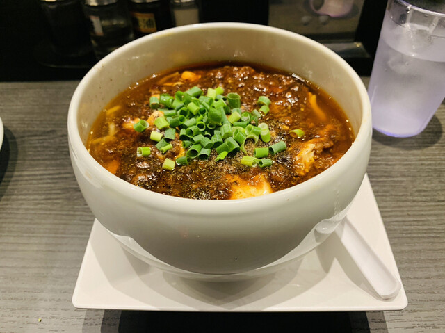 鶏白湯らーめん 自由が丘蔭山 新宿東宝ビル店 西武新宿 ラーメン 食べログ