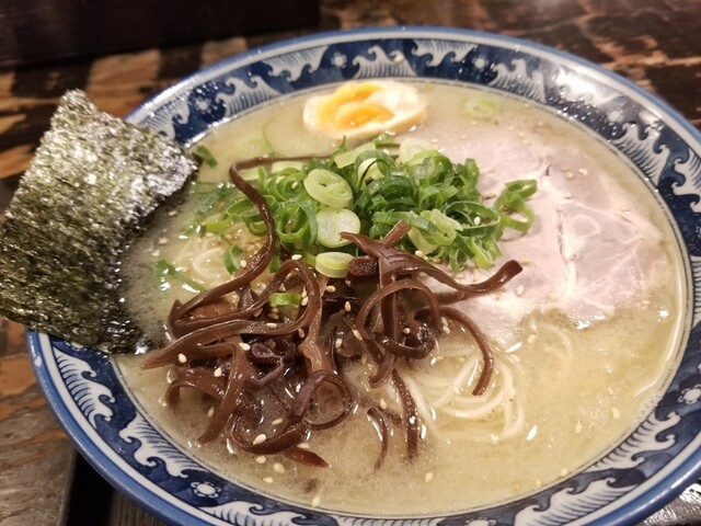 じゃんまるらーめん 湊川公園 ラーメン 食べログ じゃんまるらーめん 湊川公園 ラーメン 食べログ