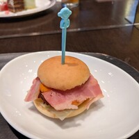 リュクス ダイニング ハプナ - 