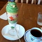 クリクリ - お濃茶レアチーズパフェ¥1050
      ~2021.5.23