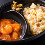 Shrimp with chili sauce/fried rice