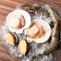 ホタテのバター焼き (バター醤油・エスカルゴバター) (1ヶ)