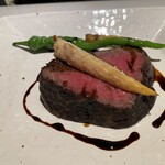 151256582 - 牛のローストバルサミコソース