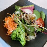 24/7 restaurant - 新鮮野菜のサラダ