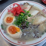 七星 - とんこつ味玉ラーメン