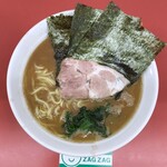 ラーメン成瀬家 - ラーメン並 濃いめ ¥650