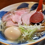 鶏 牛骨 鯛と貝類の旨味が 凝縮された清湯スープ By Debu Ingodebunables De Tapun さんくるげ 神俣 ラーメン 食べログ