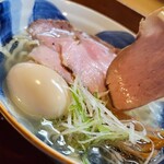 鶏 牛骨 鯛と貝類の旨味が 凝縮された清湯スープ By Debu Ingodebunables De Tapun さんくるげ 神俣 ラーメン 食べログ