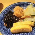 きみこ - お惣菜　ひじき煮　白菜クリーム煮　切り干し大根　玉子焼き