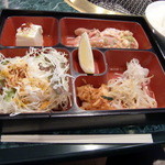 焼肉苑 - ランチの鶏モモ定食500円