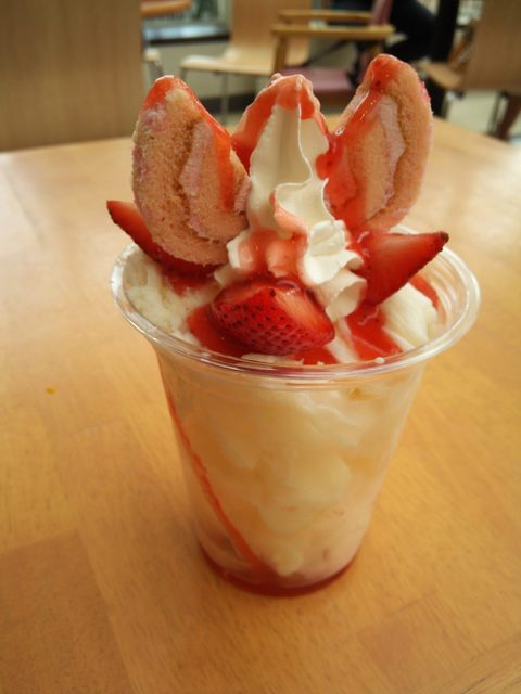 クレープハウス ユニ イオンモール倉敷店 球場前 クレープ 食べログ