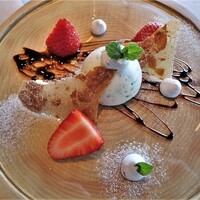 Restaurant Le Proust Miura - 苺のヌガーグラッセ　苺のマセレとバルサミコシロップ