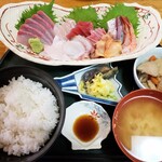 Shokujidokoro Hinode - 刺身定食　1700円