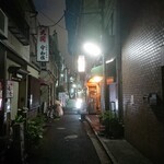 Kousaikan - ・人形町の裏路地が平日にこんなに寂しいのは初めて見た