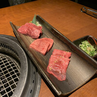 蕃 YORONIKU - 
