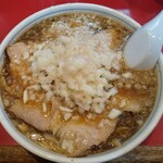 中華亭 - チャーシューメン  大油  ＋玉ねぎ  1100円