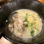 Nihon Eikou Sakaba Rokki Kanai - 鶏ラーメン