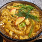 田舎屋 - カレー煮込みうどん