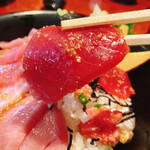 焼津港 みなみ - マグロリフト