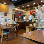 伊太利亭 - 店内（座席より右まわり）➡