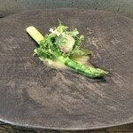 レヴォ - アスパラガス