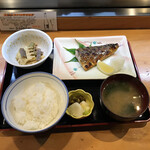 秀浜 - 焼き魚定食（税込み８００円）