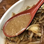 らぁめん元氣屋 - 焦がし醤油らぁめん（麺大盛）スープアップ