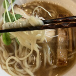 中華そば麦右衛門 - にゅーん