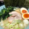 横浜家系ラーメン はかた家 富士吉田店