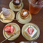 atelier9 - 今日のケーキ5種類、アンバーティー、ムラングペカン