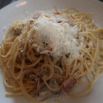 Cucina Marino - ベーコン・きのこ・パルメザンチーズのパスタ