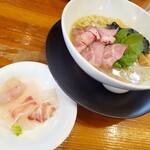 自然派ラーメン 神楽 - 