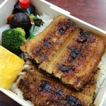 Ichikawa - 鰻弁当。