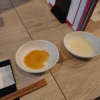 うしごろバンビーナ 渋谷店 - タレも二種類 202105