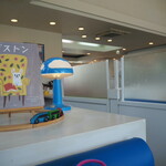 コウジ サンドイッチ - 内観