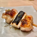 地葉はなれ - 2021.4.  ふりそで