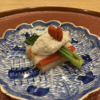 の弥七 - 色みが中華。豆腐と野菜。