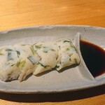 炭火焼鳥と水炊き 五郎一 - ニラとゴボウのカマボコ