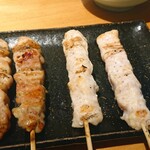 炭火焼鳥と水炊き 五郎一 - モモ、ササミ