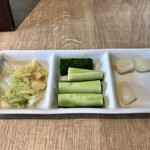 北浜 丁子 - 大阪欧風カレー 薬味三品