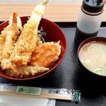 Koshibanodomburiya - 小柴丼1300円　味噌汁100円