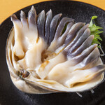 Hokki shellfish sashimi