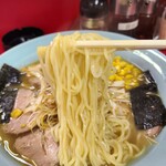 ラーメンショップ穴川 - 麺