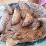 オホーツク美幌食堂 - 炭焼き豚丼得盛(アップ)