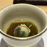 すし 副島康広 - 沖縄産　細モズク　
                    　昆布出汁が効いたまろやかなお酢と細モズクがいいコラボ⭐️⭐️⭐️⭐️
                    