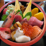 春日寿し - 料理写真:海鮮ちらし