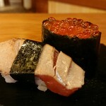 Daikuni Sushi - トロ炙り・イクラ