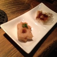 十二社通り 地鶏焼とりや - 前菜。